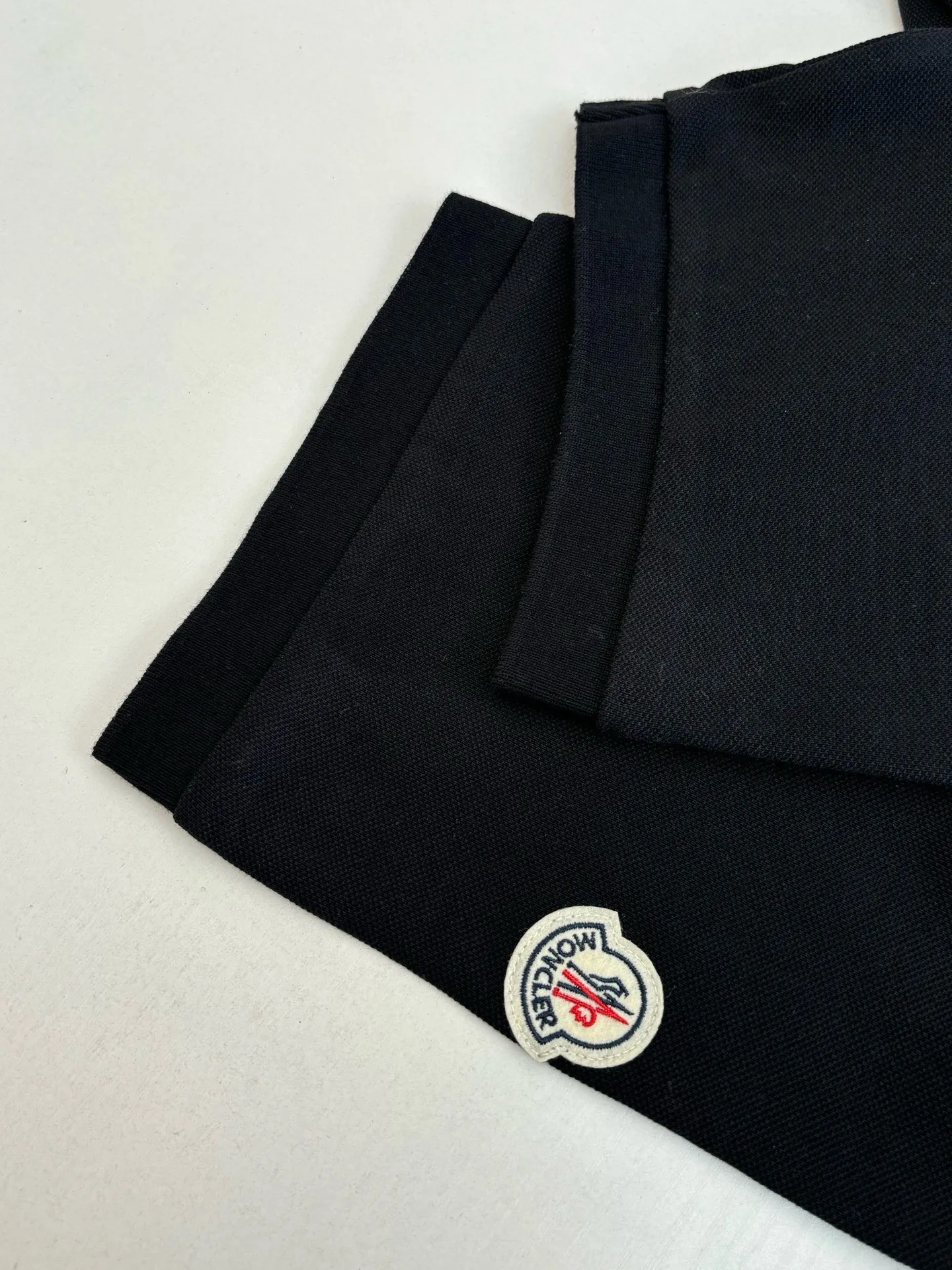 Moncle*/ Polo Size：M/L/XL/XXL/XXXL